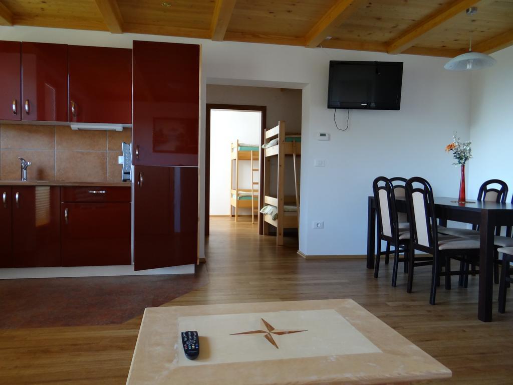 Apartments Trebusak Laze v Tuhinju Zewnętrze zdjęcie